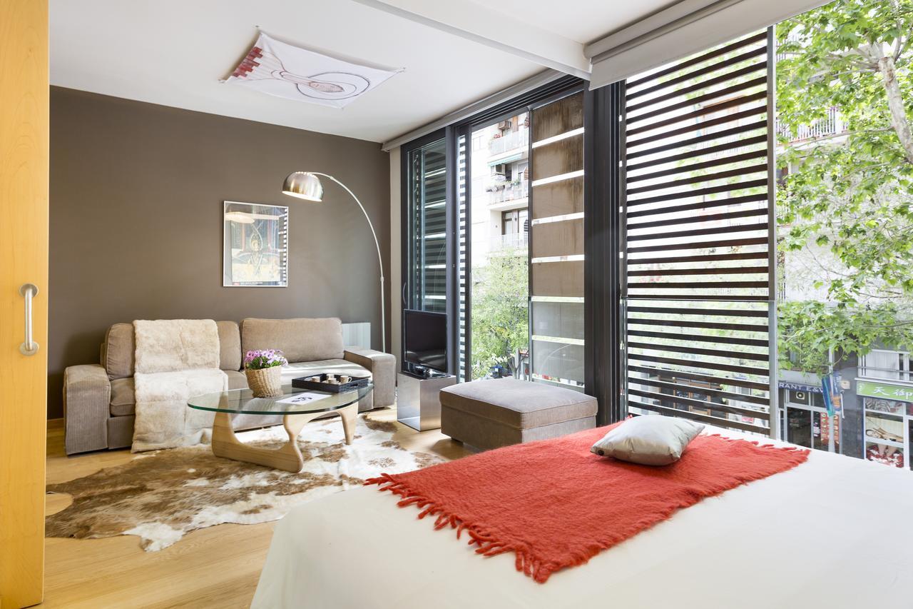 My Space Barcelona Pool City Center Экстерьер фото