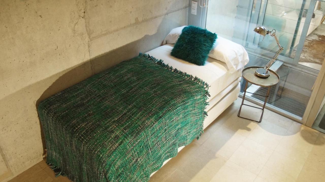 My Space Barcelona Pool City Center Экстерьер фото